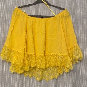 Off the shoulder yellow crop blouse Zara Woman size M